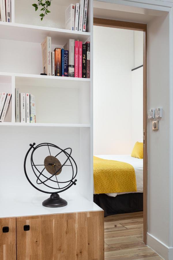 Suite Appart Place Versepuy Chantilly Bagian luar foto